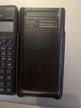Calculadora Casio fx-82MS