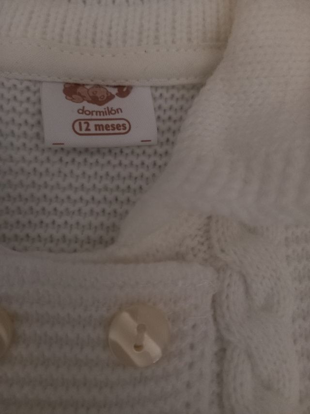 Abrigo y gorro de bebé 12 meses. Nuevo!