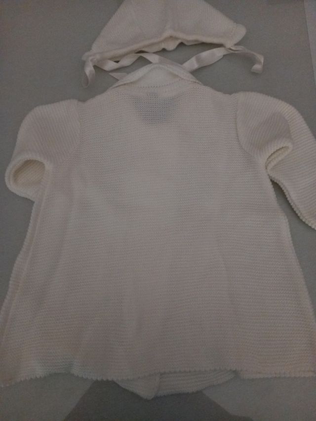 Abrigo y gorro de bebé 12 meses. Nuevo!