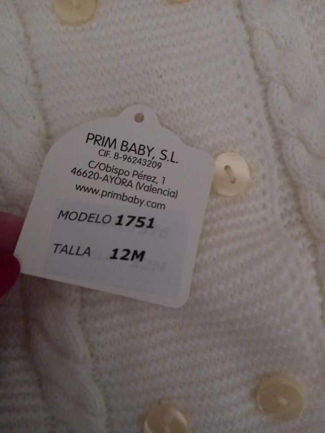 Abrigo y gorro de bebé 12 meses. Nuevo!