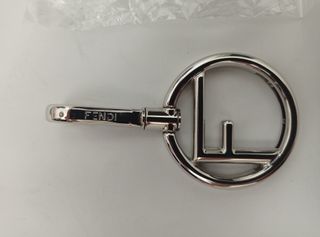 Fendi Charm Plateado