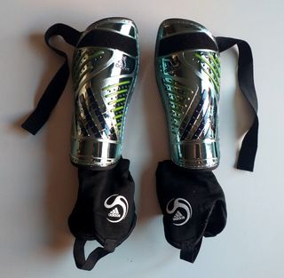 Botas de FUTBOL NIKE modelo TIEMPO - MADRID