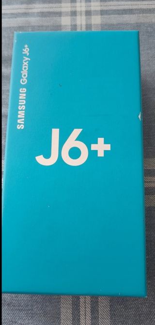 Samsung Galaxy J6+ Rojo