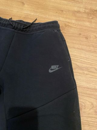 Chándal Negro Nike Tech Fleece