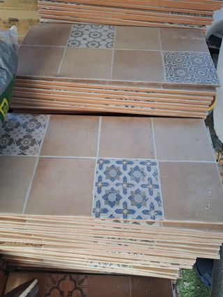 Cerámica para suelo o pared