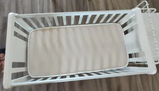 Cuna de madera Blasi Bed.