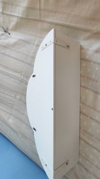 Cabecero de cama y 2 estanterías