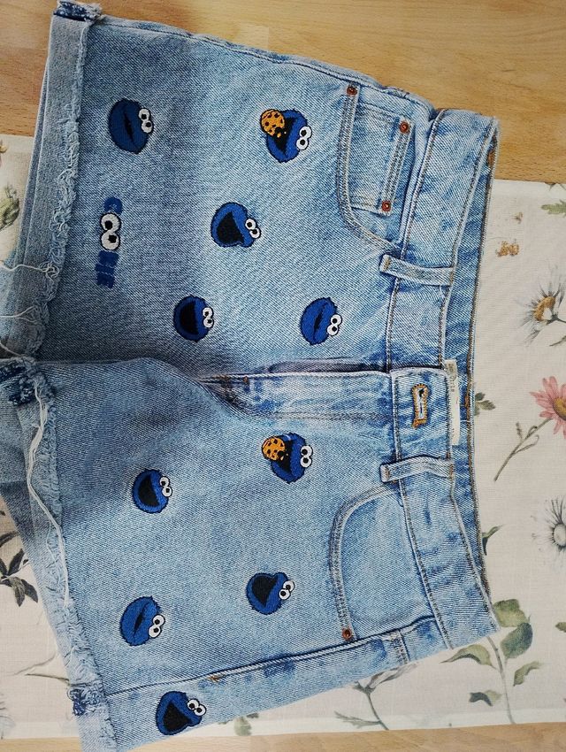 Pantalones cortos vaqueros con estampado Cookie Mo