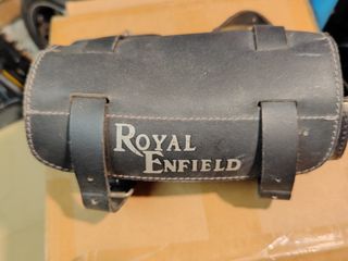 Bolsa de herramientas Royal Enfield de cuero
