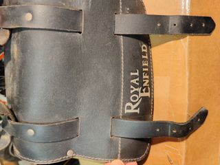 Bolsa de herramientas Royal Enfield de cuero