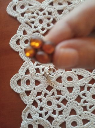 Anillos de plata con detalles naranjas