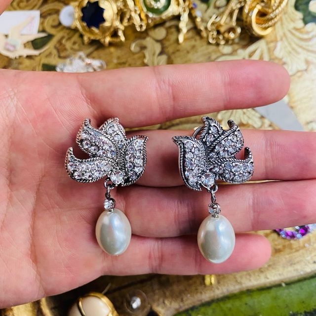 Orecchini stile Liberty