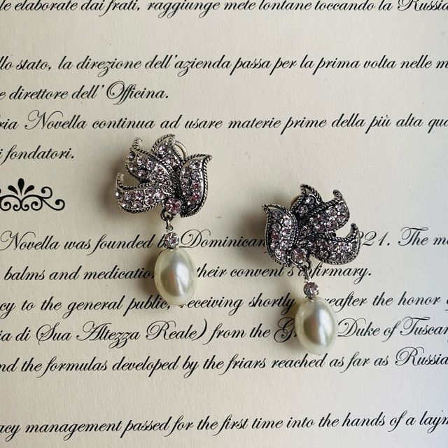 Orecchini stile Liberty