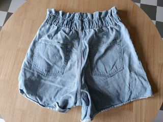 Pantalón corto vaquero Zara azul