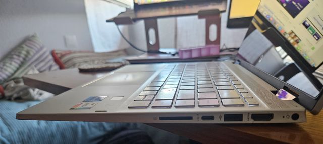 HP Pavilion x360 Convertible i7 16 GB RAM