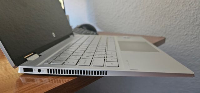 HP Pavilion x360 Convertible i7 16 GB RAM
