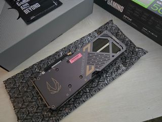 Zotac RTX 5070 Solid 12GB Tarjeta 