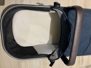 Carrito Joolz Geo 3 Azul se regala luz