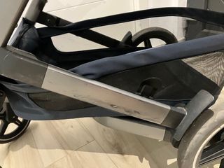 Carrito Joolz Geo 3 Azul se regala luz