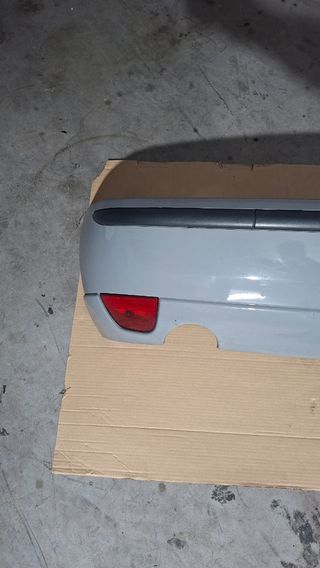 Paragolpes Trasero Ford Focus MK1 Gris Nardo