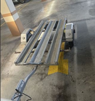 SE ALQUILA REMOLQUE PARA MOTOS HASTA 300kg