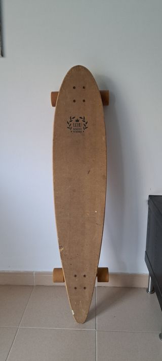 Monopatín Longboard