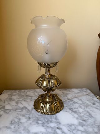 2 Lámparas de Mesa Antiguas Doradas