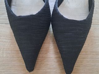 Zapatos de tacón negros de fiesta