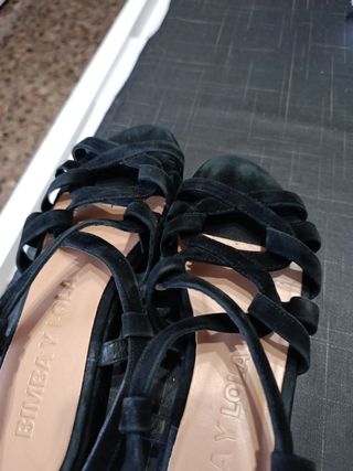 Sandalias Bimba y Lola Negras
