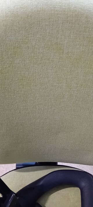Sillón de escritorio articulado con brazos