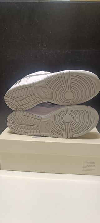 Nike Dunk Low SB x Supreme 94 Blanco