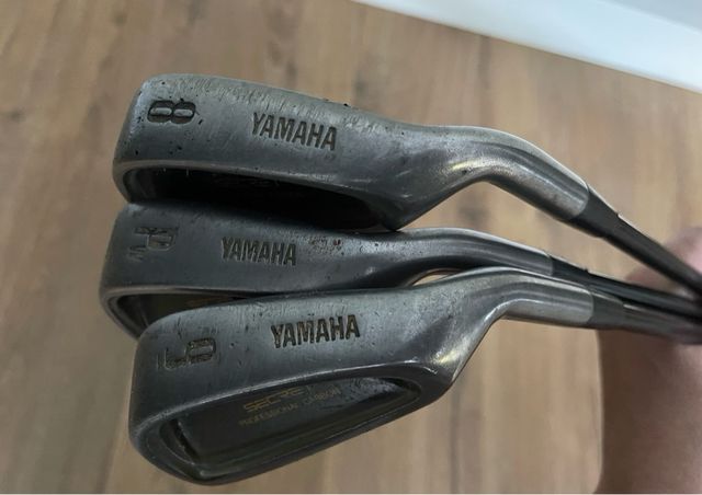 3 Palos Golf Yamaha + Bolsa Titleist + Taylor Made