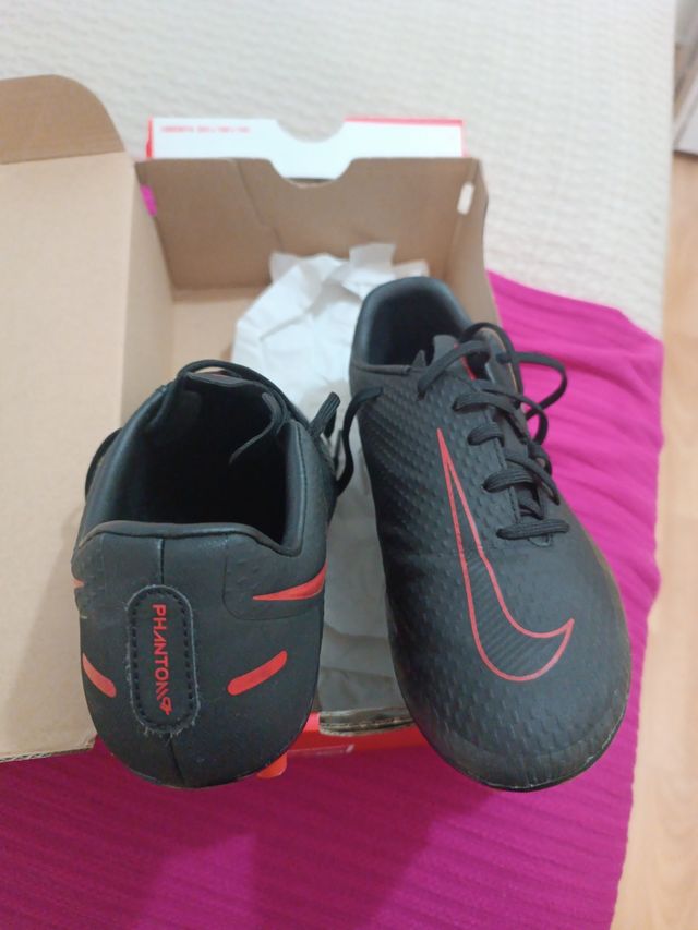 Zapatillas Fútbol Nike Talla 39