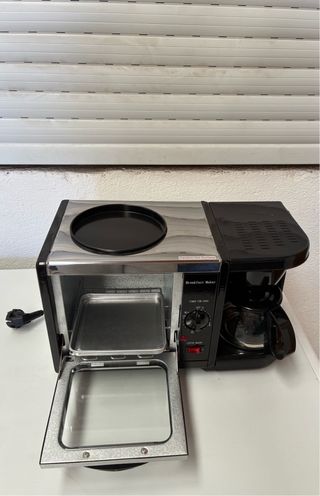 Cafetera, Minihorno y Plancha Desayuno