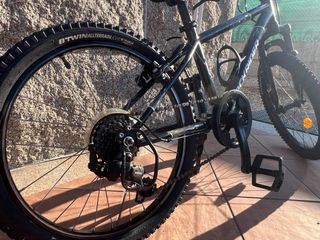 Bicicleta Rockrider ST500 20”