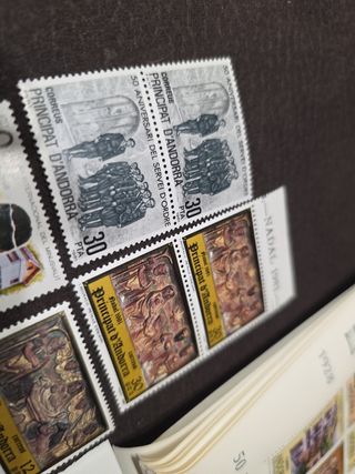 Lote Sellos Andorra 13 planchas + sueltos