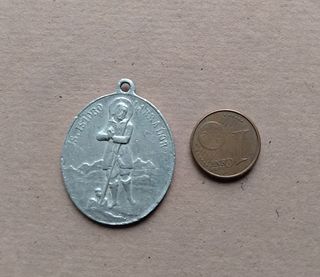 Lote de medallas religiosas