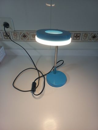 Flexo de escritorio moderno azul y blanco