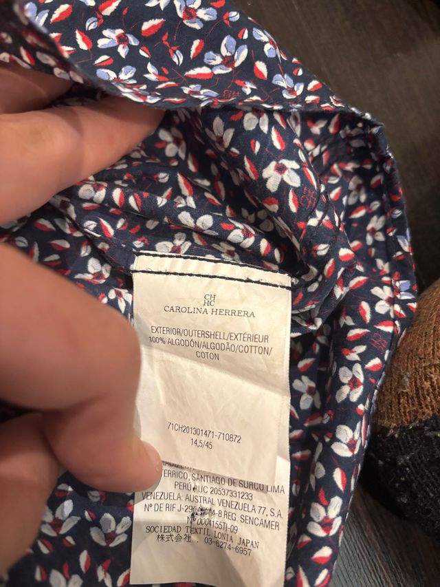 Camisa Carolina Herrera Estampada Talla M