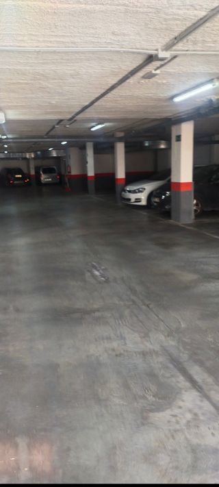 Plaza de garaje para una moto Alovera.tL 699580446