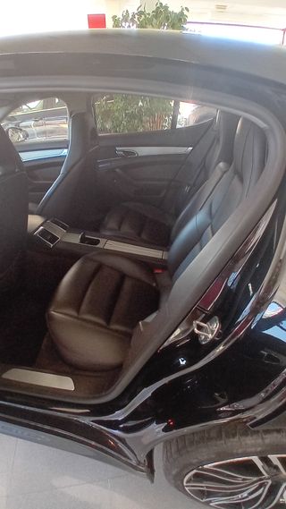 Porsche Panamera 2012