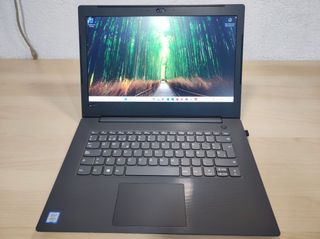 Ordenador Portátil Lenovo mod. V130 