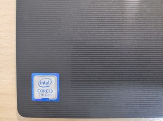 Ordenador Portátil Lenovo mod. V130 