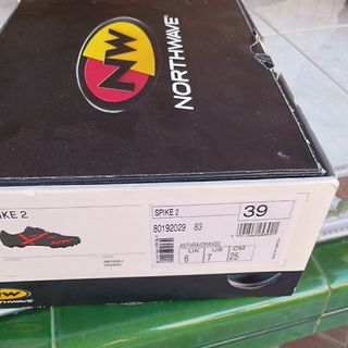Zapatillas Ciclismo Northwave con Pedales Nuevas