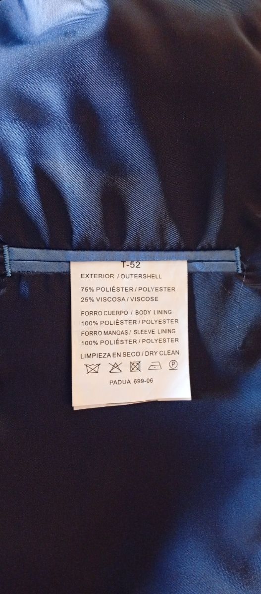 Traje de hombre azul