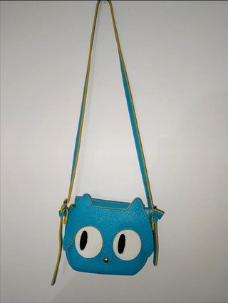 Bolso de hombro juvenil.