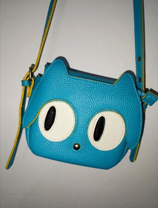 Bolso de hombro juvenil.