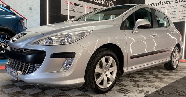Peugeot 308 Premium 1.6 VTi 120
