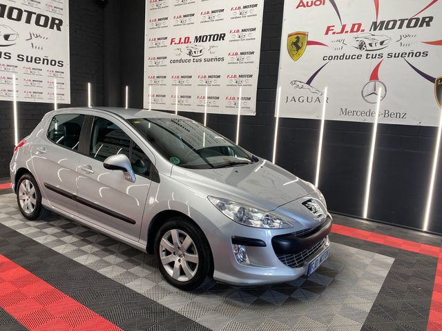 Peugeot 308 Premium 1.6 VTi 120