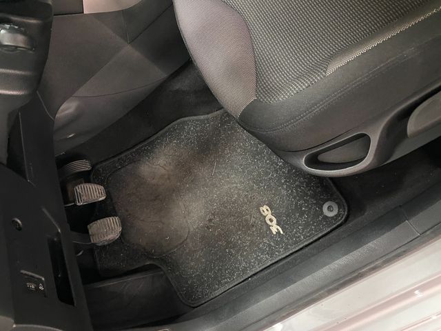 Peugeot 308 Premium 1.6 VTi 120